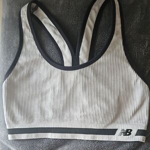 New Balance Sports Bra L